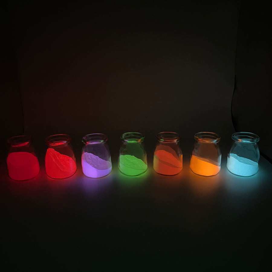 Glow White to Blue Night Glow Pigment Powder - Image 4