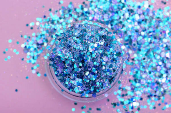 2026 Q4 Holographic Chunky Glitter Trends & B2B Sourcing